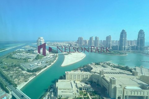 3 bedrooms Apartment in Doha, Qatar No. 56976