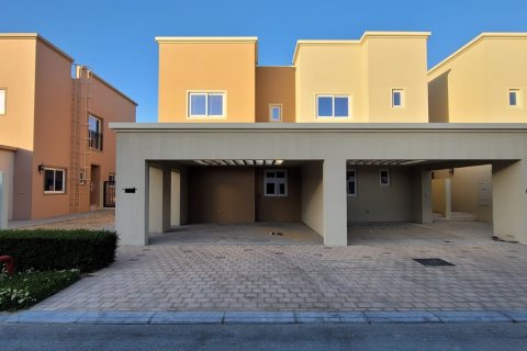 Townhouse de 4 dormitorios en Villanova, UAE No. 1077