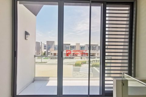 3 bedrooms Townhouse in wasl gate, UAE No. 39740 14