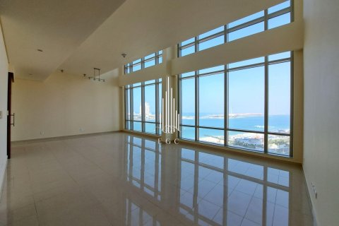 2 غرف نوم منزل ذو طابقين في Corniche Road, الإمارات العربية المتحدة رقم 19724