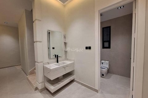 3 bedrooms Apartment in Riyadh, Saudi Arabia No. 61753