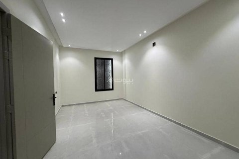 3 bedrooms Apartment in Riyadh, Saudi Arabia No. 61756 11