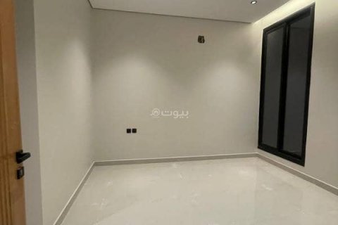 6 bedrooms Apartment in Riyadh, Saudi Arabia No. 61750 8