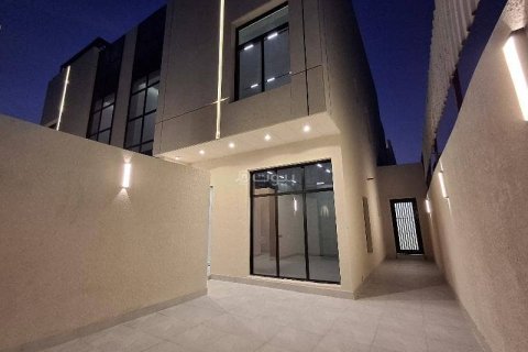 Apartment de 5 dormitorios en Riyadh, Saudi Arabia No. 60271 3