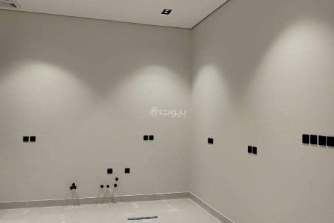 2 bedrooms Apartment in Riyadh, Saudi Arabia No. 60270 3