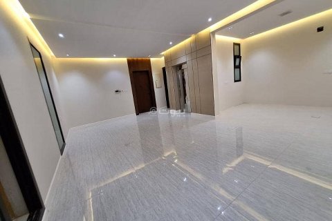 Квартира с 4 спальнями в Эр-Рияд, Саудовская Аравия №60273 11