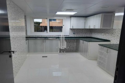 Villa de 5 chambres à Al Reef, UAE No. 34728 5
