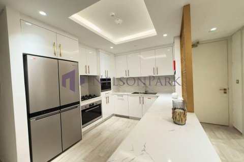 Apartment de 3 dormitorios en Lusail, Qatar No. 57689 4