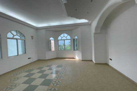 Villa de 5 chambres à Muscat, Oman No. 105030 6