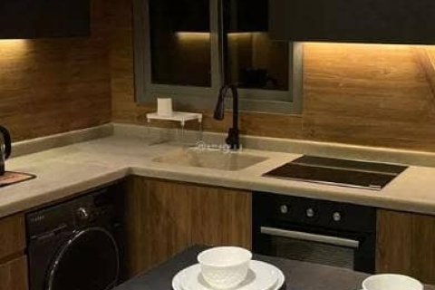 Квартира с 4 спальнями в Эр-Рияд, Саудовская Аравия №98684