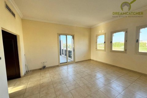 Вилла с 4 спальнями в Al Hamra Village, ОАЭ №20247 17