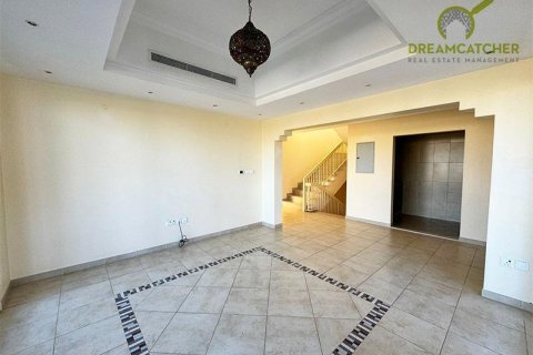 Вилла с 4 спальнями в Al Hamra Village, ОАЭ №20247 13