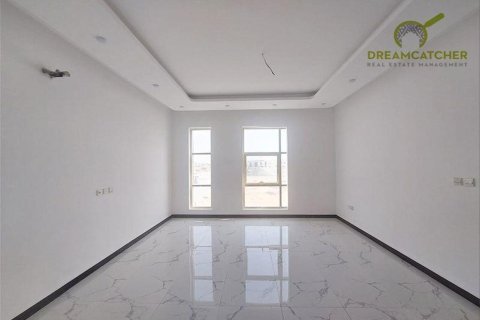Вилла с 4 спальнями в Al Yasmeen, ОАЭ №20248 13