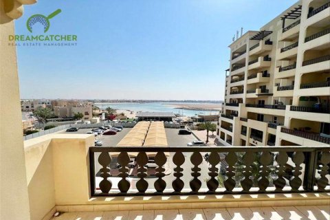 Apartment de 3 dormitorios en Al Hamra Village, UAE No. 20246 3