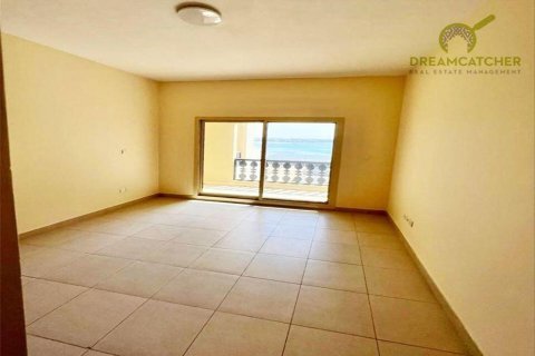 Apartment de 3 dormitorios en Al Hamra Village, UAE No. 20246 20