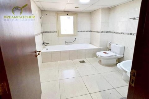 Apartment de 3 dormitorios en Al Hamra Village, UAE No. 20246 23