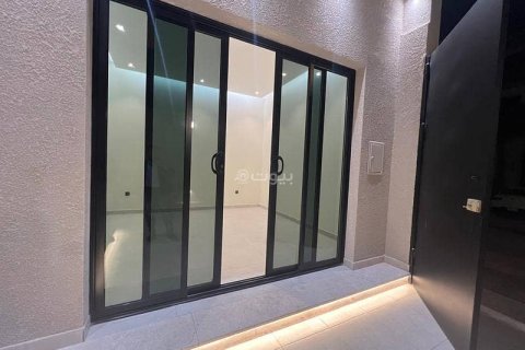 Villa de 6 chambres à Riyadh, Saudi Arabia No. 59961 10