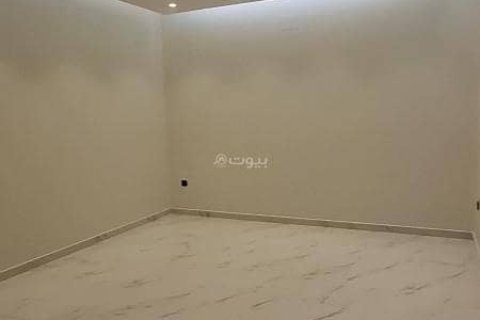 Villa de 6 dormitorios en Riyadh, Saudi Arabia No. 59957 4