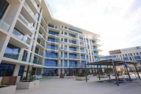 Appartement de 3 chambres à Saadiyat Island, UAE No. 12823