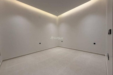 3 bedrooms Apartment in Riyadh, Saudi Arabia No. 61588 10
