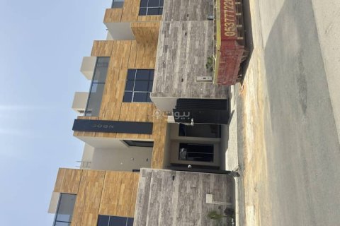 7 bedrooms Villa in Riyadh, Saudi Arabia No. 61590